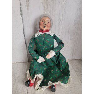Byer's Choice AS IS sitting Mrs claus xmas caroler figure